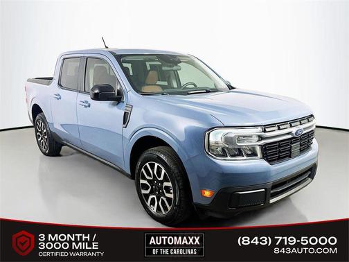 Azure Gray Metallic Tri-Coat 2024 Ford Maverick Lariat