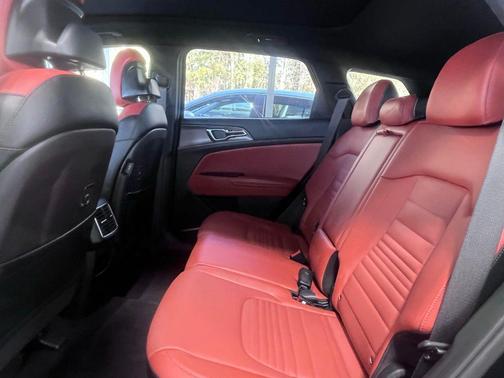 2023 Kia Sportage SX