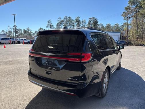 2023 Chrysler Pacifica Limited