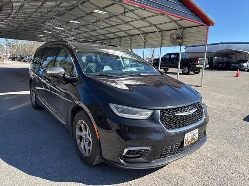 2023 Chrysler Pacifica Limited