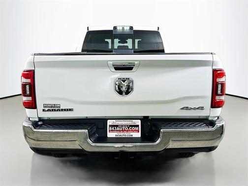 2021 RAM 2500 Laramie Crew Cab 4x4 6'4' Box