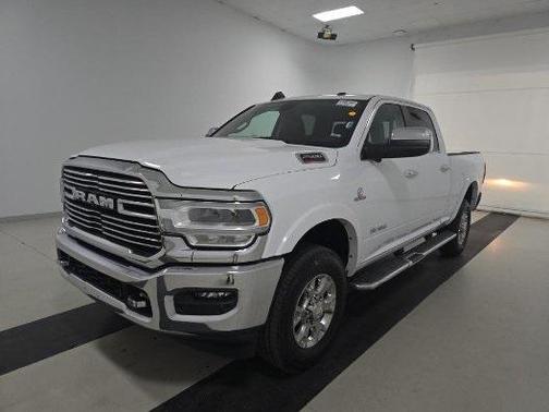 2021 RAM 2500 Laramie Crew Cab 4x4 6'4' Box