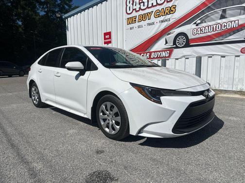 Ice Cap 2025 Toyota Corolla LE