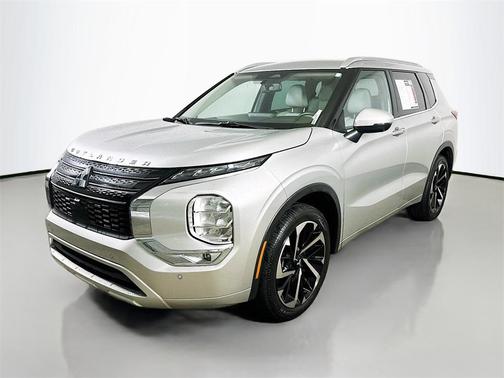 2023 Mitsubishi Outlander SEL 2.5 2WD