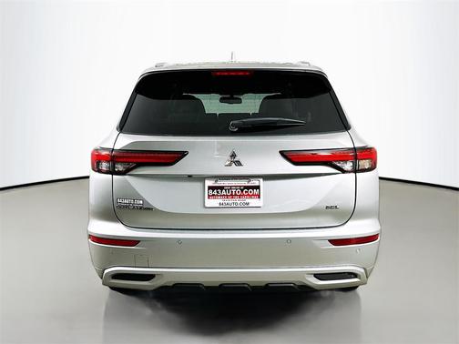 2023 Mitsubishi Outlander SEL 2.5 2WD