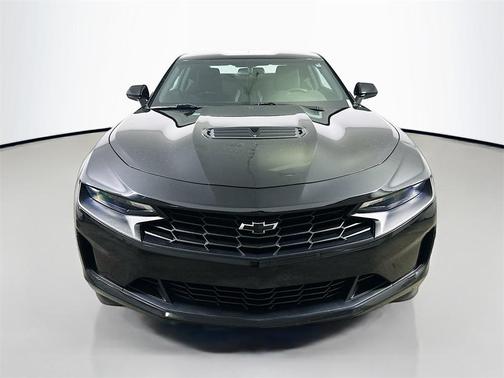 2022 Chevrolet Camaro RWD Coupe LT1