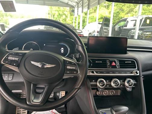 2022 Genesis G70 3.3T RWD