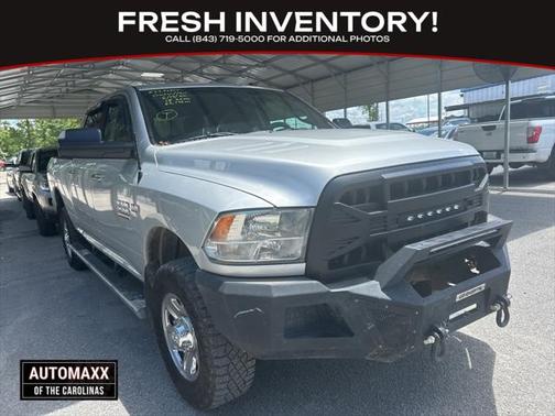 2018 RAM 2500 SLT Crew Cab 4x4 6'4' Box