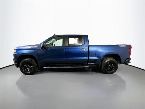 2022 Chevrolet Silverado 1500 Custom Trail Boss