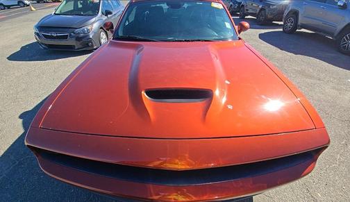 Sinamon Stick 2021 Dodge Challenger R/T