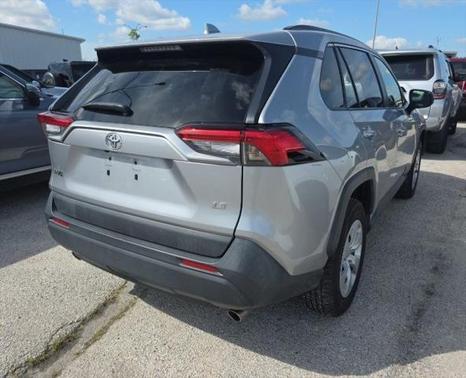 2019 Toyota RAV4 LE