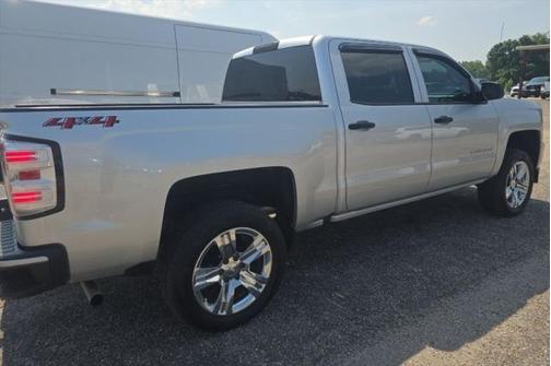 2018 Chevrolet Silverado 1500 Custom