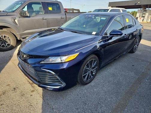 2022 Toyota Camry XLE