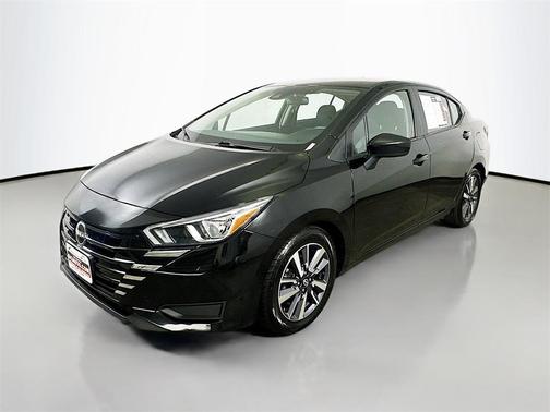 2023 Nissan Versa 1.6 SV