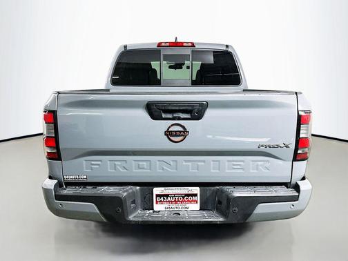 2022 Nissan Frontier PRO-X