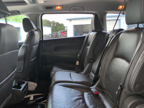 Platinum White Pearl 2020 Honda Odyssey EX-L
