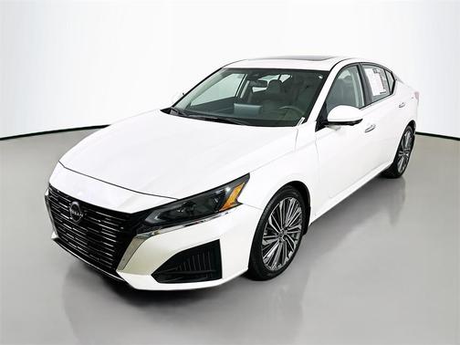 2024 Nissan Altima 2.5 SL