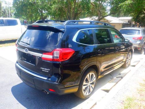 Crystal Black Silica 2021 Subaru Ascent Limited 7-Passenger