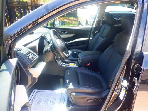Crystal Black Silica 2021 Subaru Ascent Limited 7-Passenger
