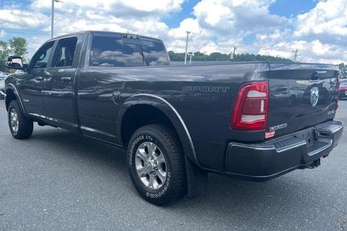 2022 RAM 2500 Laramie Crew Cab 4x4 8' Box