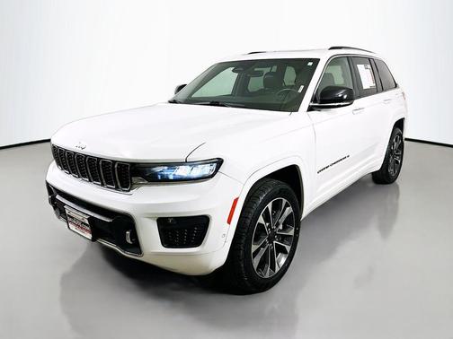 2022 Jeep Grand Cherokee Overland
