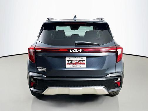 Gravity Gray 2024 Kia Seltos S