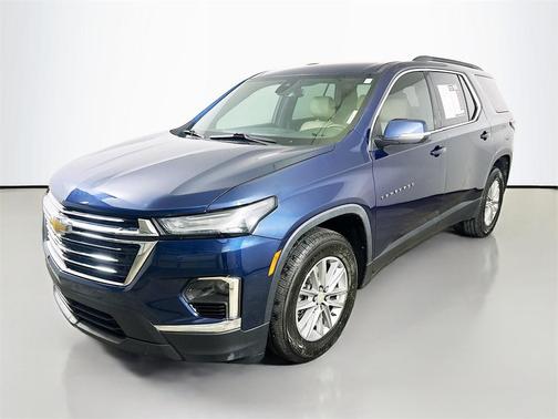 2022 Chevrolet Traverse LT Leather