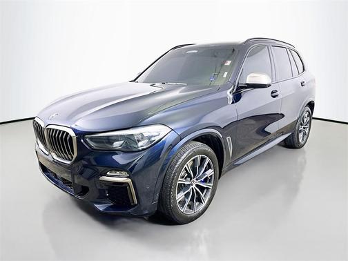 2020 BMW X5 M50i