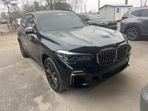 2020 BMW X5 M50i