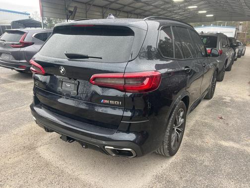 2020 BMW X5 M50i