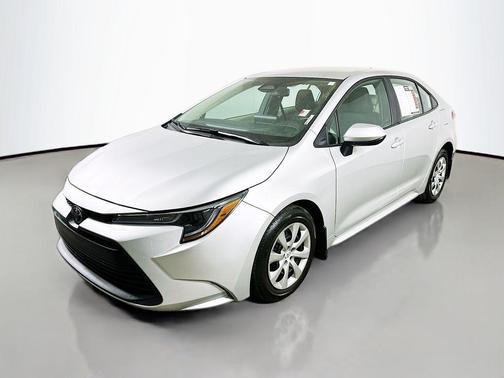 Classic Silver Metallic 2025 Toyota Corolla LE
