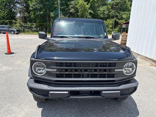 Shadow Black 2021 Ford Bronco Base