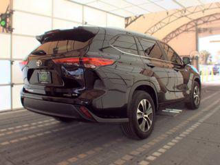 Midnight Black Metallic 2023 Toyota Highlander XLE
