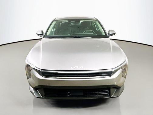 Steel Gray 2025 Kia K4 LXS