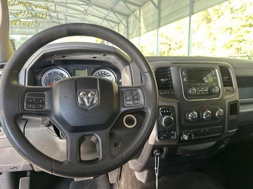 2016 RAM 1500 Tradesman/Express