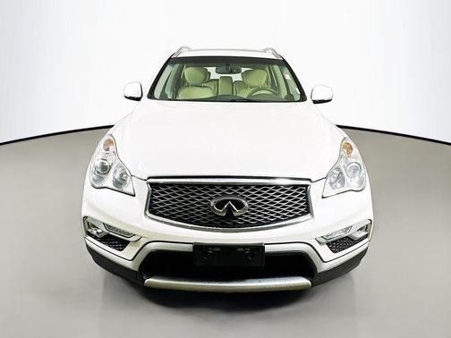 2017 INFINITI QX50 Base