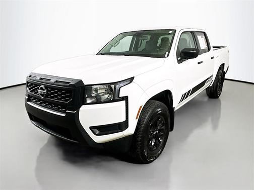 2025 Nissan Frontier S