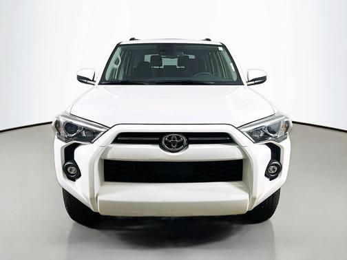 Ice Cap 2024 Toyota 4Runner SR5