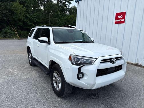 Ice Cap 2024 Toyota 4Runner SR5