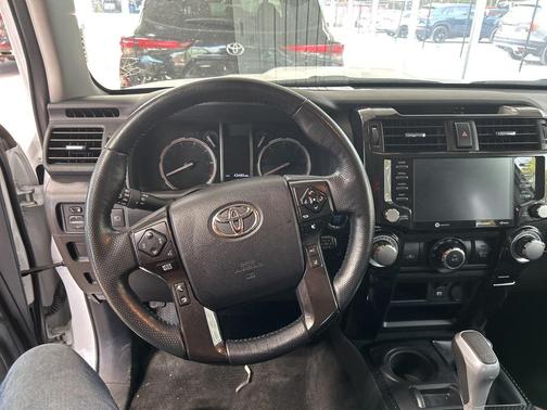 2024 Toyota 4Runner TRD Off Road Premium