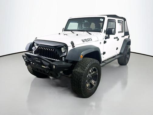 Bright White Clearcoat 2016 Jeep Wrangler Unlimited Willys Wheeler