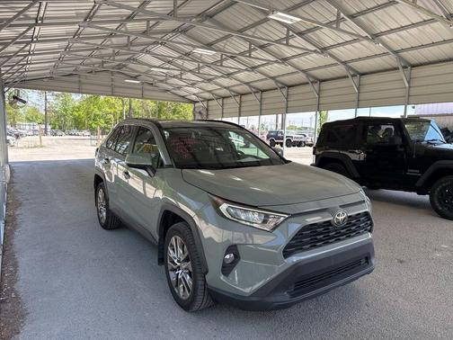 Lunar Rock 2019 Toyota RAV4 XLE Premium