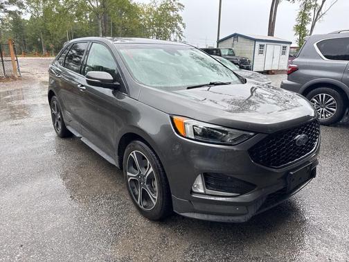 2019 Ford Edge ST