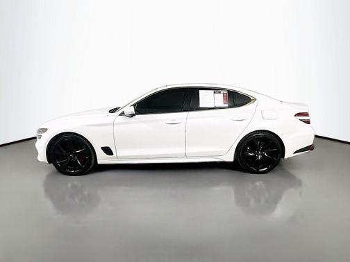 2023 Genesis G70 3.3T RWD