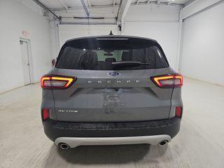 Carbonized Gray Metallic 2024 Ford Escape Active