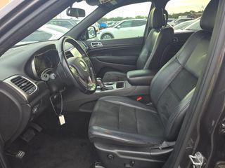 Granite Crystal Metallic Clearcoat 2021 Jeep Grand Cherokee Laredo