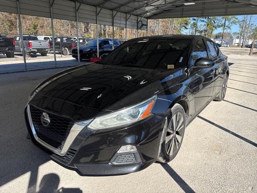 2022 Nissan Altima 2.5 SV