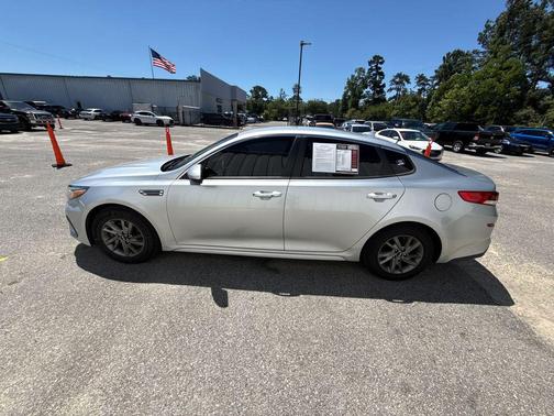 Sparkling Silver 2019 Kia Optima LX