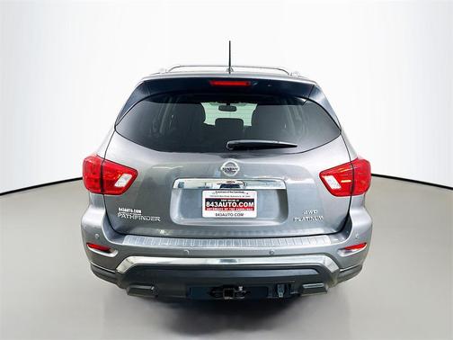 2018 Nissan Pathfinder Platinum