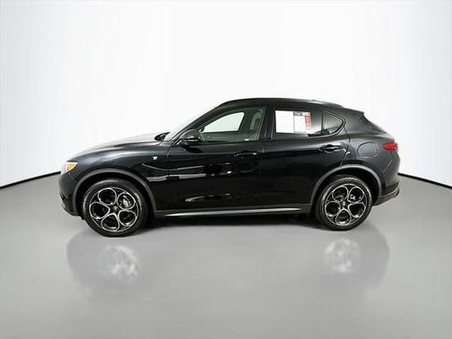 2022 Alfa Romeo Stelvio Ti